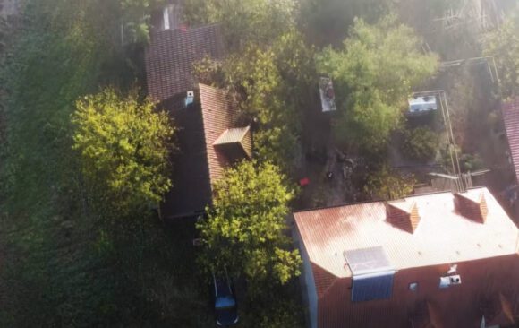 Návrat na vidiek, dom v starom sade